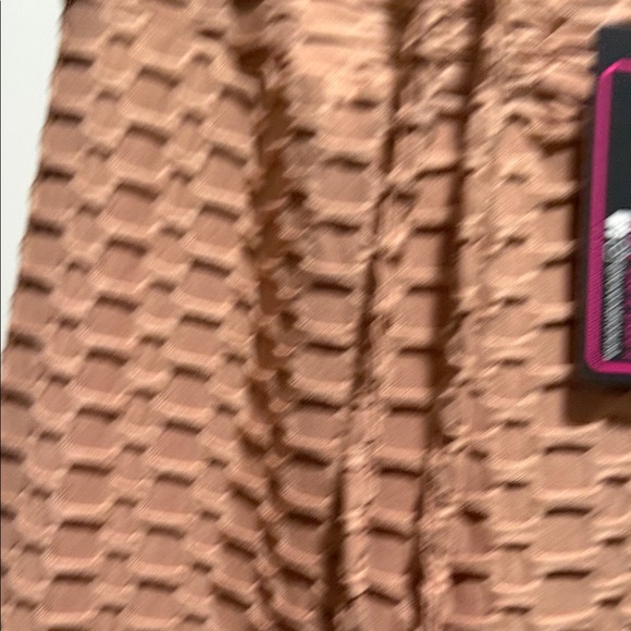 Textured brownTwo-Piece Set - Picture 6 of 9